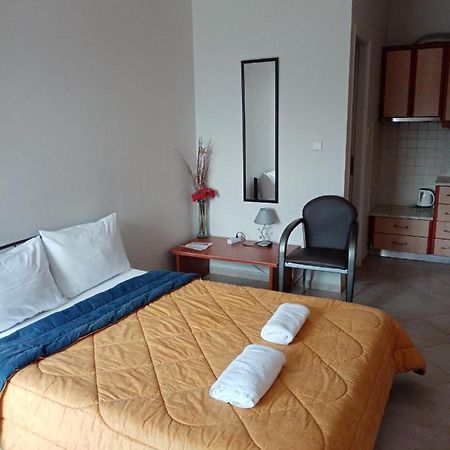 Jusmine Apartments Халкида Экстерьер фото