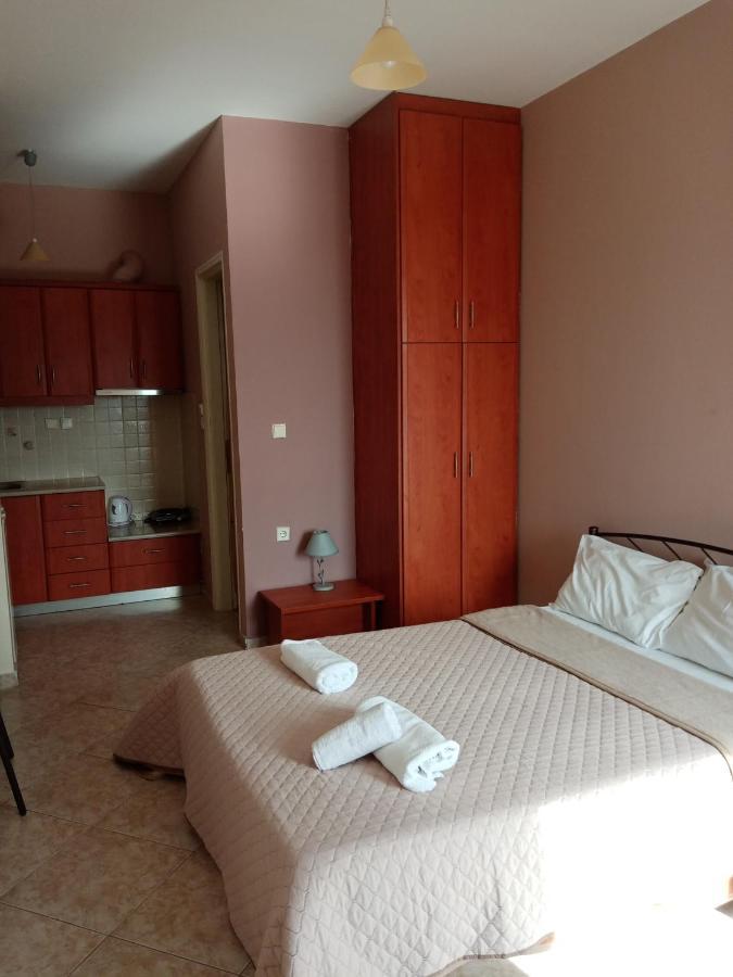 Jusmine Apartments Халкида Экстерьер фото